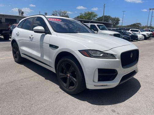 Polaris White 2017 Jaguar F-PACE 20d R-Sport