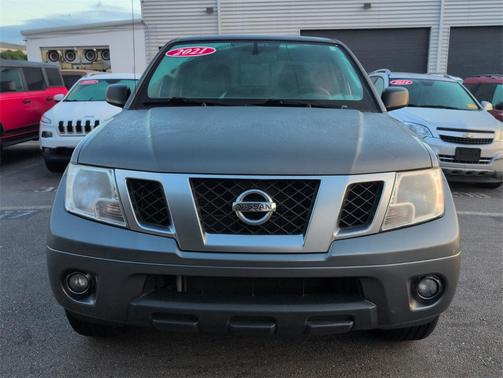 2021 Nissan Frontier SV