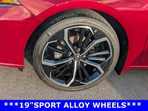 2023 Nissan Altima SR FWD