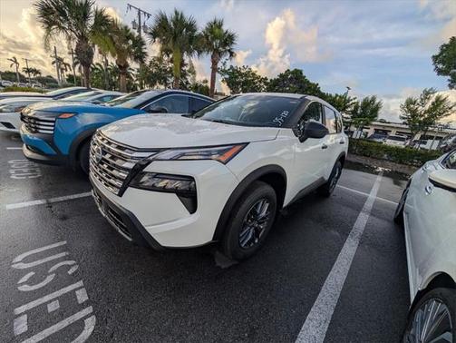 2025 Nissan Rogue S