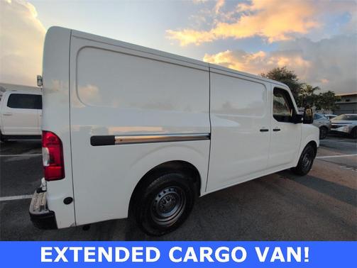 2019 Nissan NV Cargo NV3500 HD S V8