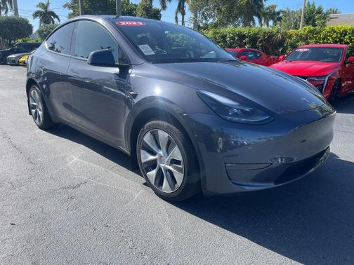 2023 Tesla Model Y Long Range Dual Motor All-Wheel Drive