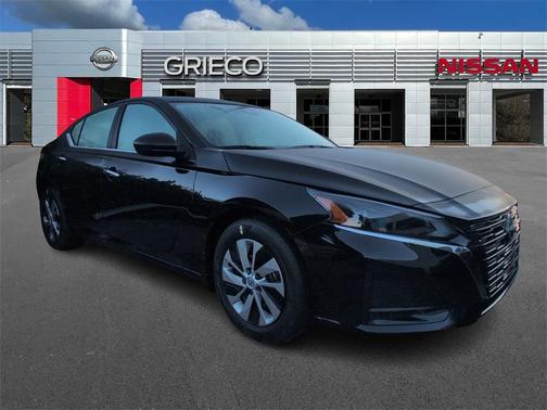 2025 Nissan Altima S FWD
