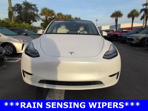 2023 Tesla Model Y Long Range Dual Motor All-Wheel Drive