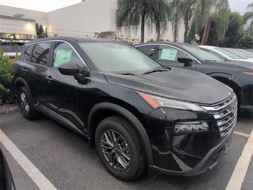 2025 Nissan Rogue S