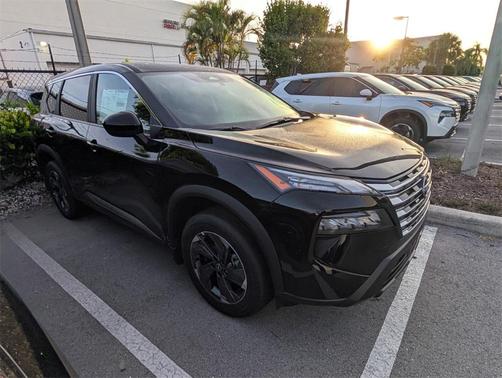 2025 Nissan Rogue SV