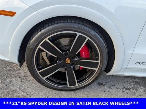 2021 Porsche Cayenne GTS