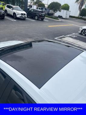 Pure White 2019 Volkswagen Jetta 1.4T R-Line