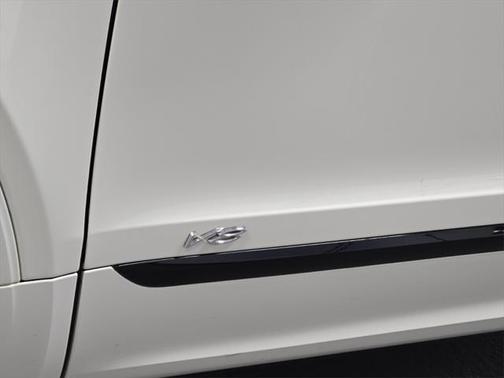 2021 Bentley Bentayga V8