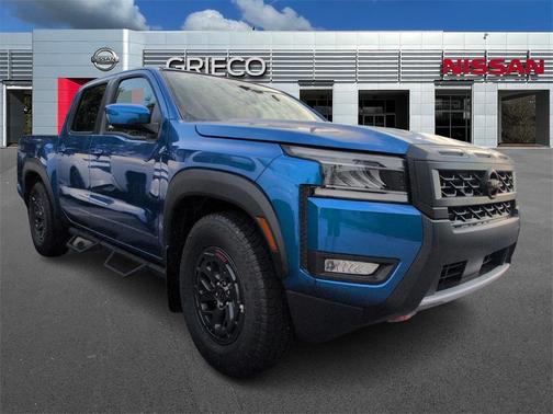 2025 Nissan Frontier PRO-X