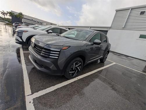 2025 Nissan Kicks SV