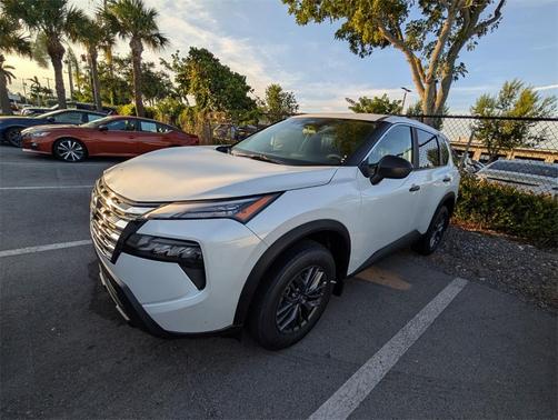 2025 Nissan Rogue S