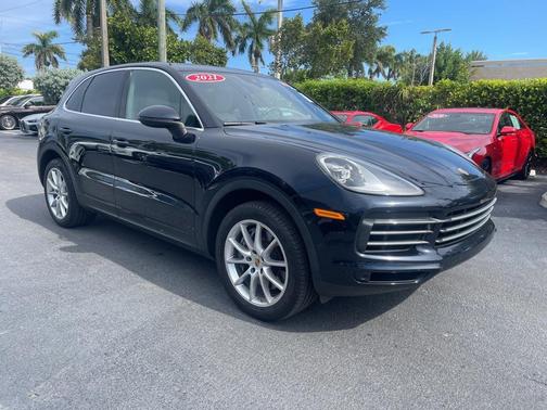 2021 Porsche Cayenne Base