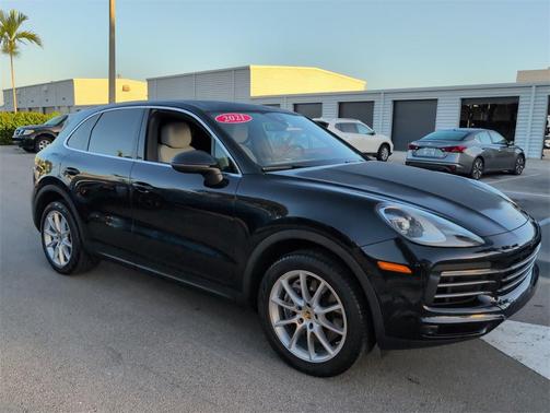 2021 Porsche Cayenne Base