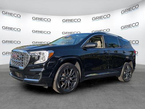 Ebony Twilight Metallic 2022 GMC Terrain Denali