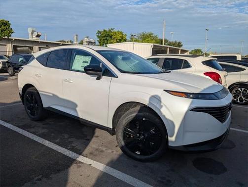 2025 Nissan Murano SV