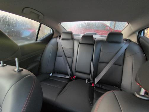 2025 Nissan Altima SR FWD