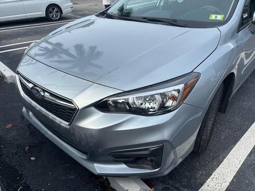2017 Subaru Impreza 2.0i Premium