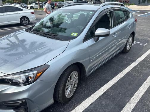 2017 Subaru Impreza 2.0i Premium