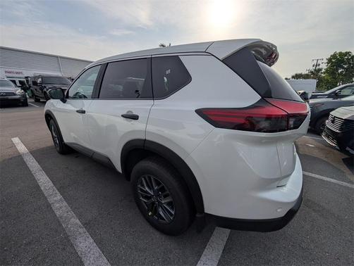2025 Nissan Rogue S
