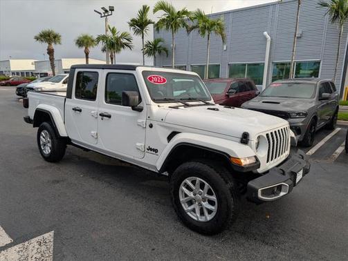 2023 Jeep Gladiator Sport S