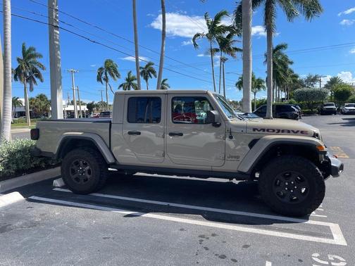 2022 Jeep Gladiator Mojave 4x4