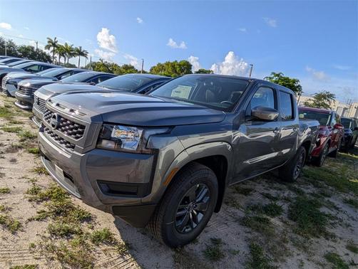 2025 Nissan Frontier SV