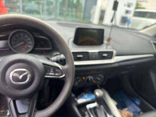 2017 Mazda Mazda3 Sport