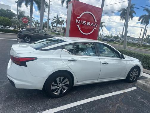 2020 Nissan Altima S FWD