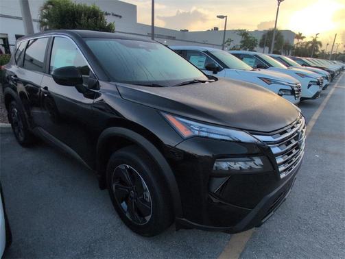 2025 Nissan Rogue SV