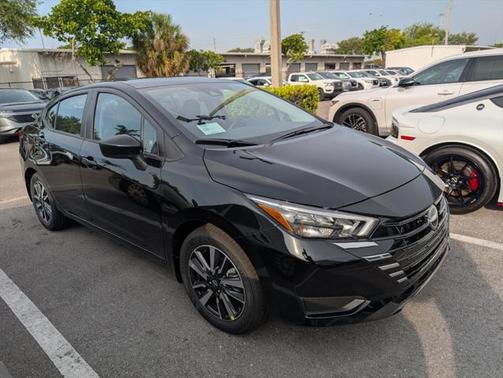 2025 Nissan Versa 1.6 SV