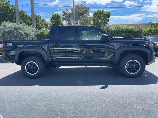 2025 Toyota Tacoma TRD Off Road