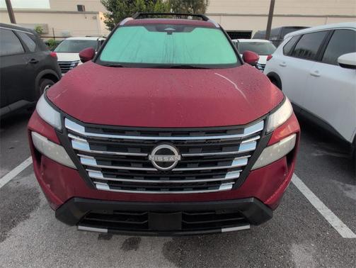 2025 Nissan Rogue Platinum