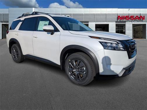 2025 Nissan Pathfinder SV FWD