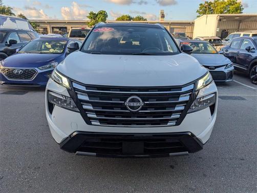 2024 Nissan Rogue Platinum