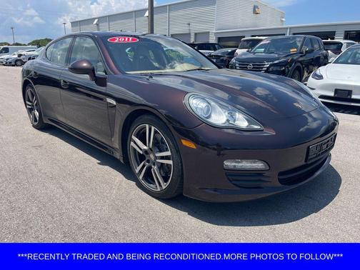 Brown 2011 Porsche Panamera 4