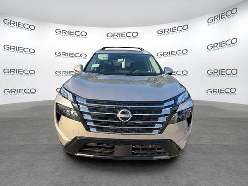 Champagne Silver Metallic 2026 Nissan Rogue Platinum