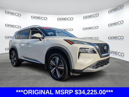 Pearl White Tricoat 2021 Nissan Rogue SL