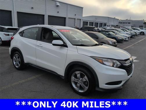 2017 Honda HR-V LX