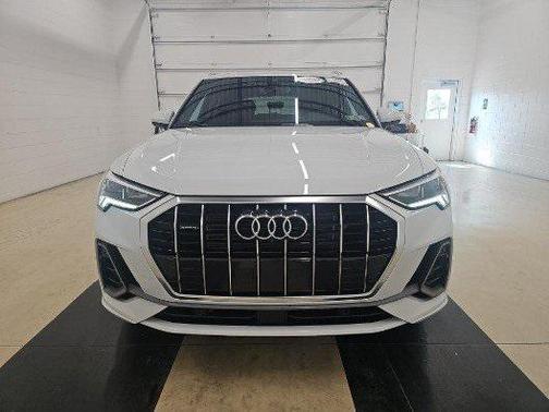 2024 Audi Q3 45 S line Premium Plus