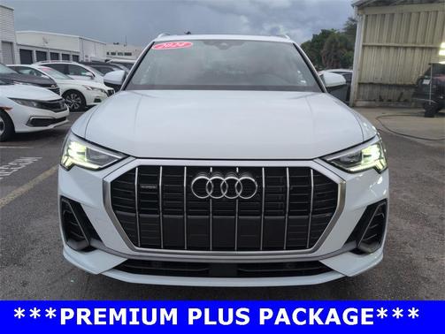 2024 Audi Q3 45 S line Premium Plus