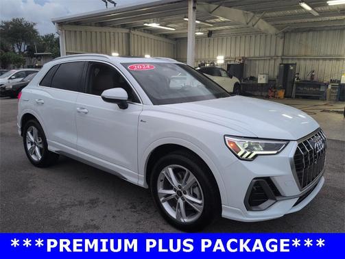 2024 Audi Q3 45 S line Premium Plus