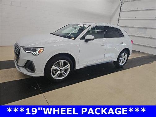 2024 Audi Q3 45 S line Premium Plus