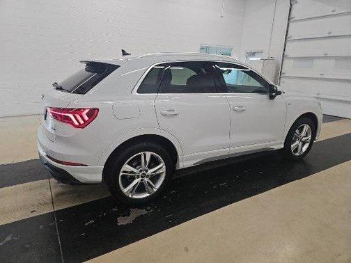 2024 Audi Q3 45 S line Premium Plus
