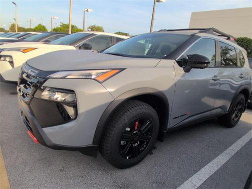 2026 Nissan Rogue Rock Creek