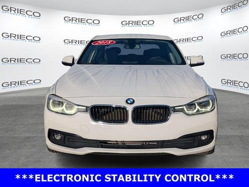 Alpine White 2018 BMW 320 i