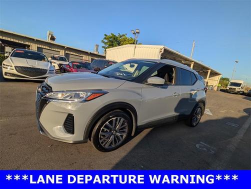 2023 Nissan Kicks SV