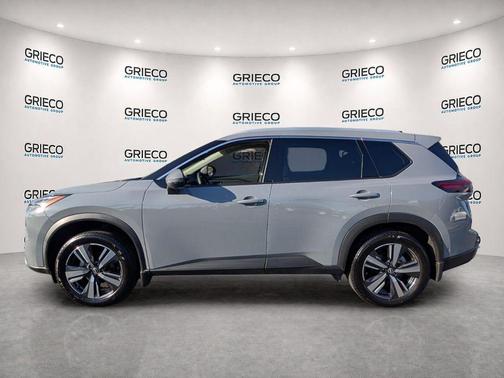 Boulder Gray Pearl 2025 Nissan Rogue SL