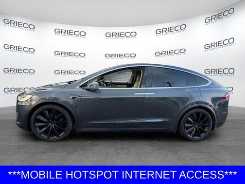 Silver Metallic 2017 Tesla Model X 100D