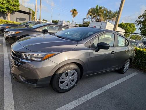 2025 Nissan Versa 1.6 S